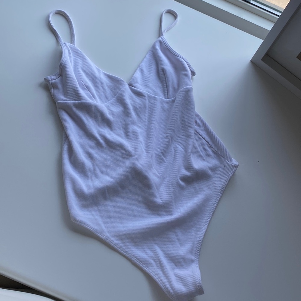 Wilfred bodysuit never worn